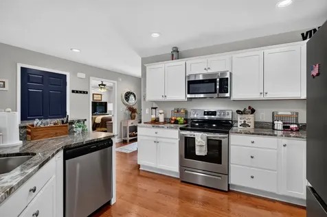 25 Meriwether Circle Stuarts Draft VA 24477