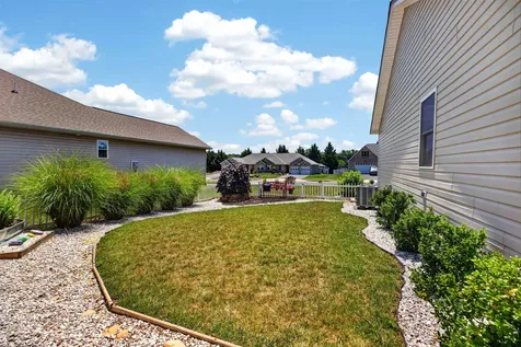 25 Meriwether Circle Stuarts Draft VA 24477