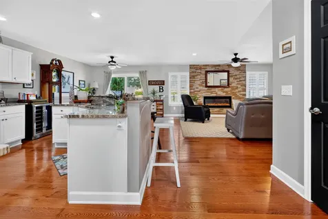 25 Meriwether Circle Stuarts Draft VA 24477