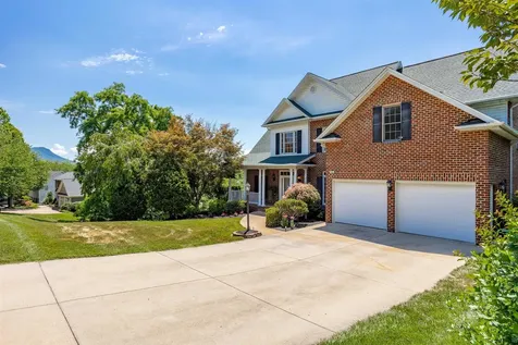 1530 Bluewater Road Rockingham VA 22801