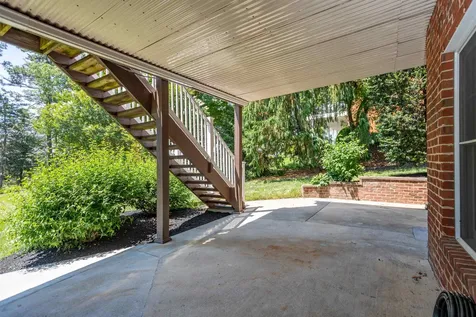 1530 Bluewater Road Rockingham VA 22801