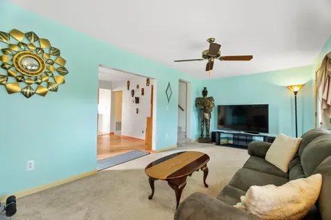 403 Betsy Bell Road Staunton VA 24401