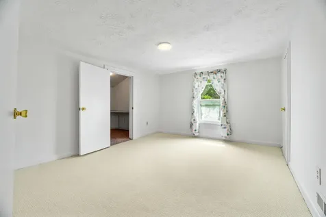 403 Betsy Bell Road Staunton VA 24401
