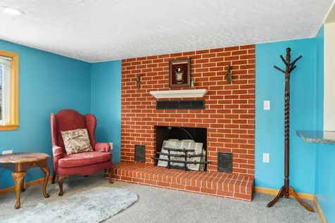 403 Betsy Bell Road Staunton VA 24401