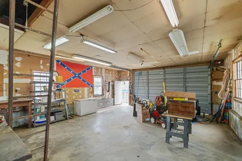 403 Betsy Bell Road Staunton VA 24401