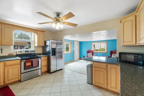 403 Betsy Bell Road Staunton VA 24401