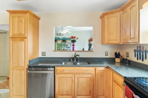 403 Betsy Bell Road Staunton VA 24401