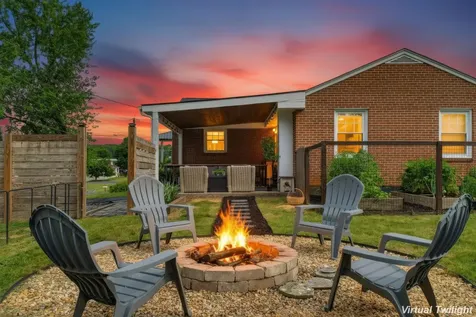 2412 Park Hill Road Staunton VA 24401