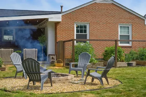 2412 Park Hill Road Staunton VA 24401
