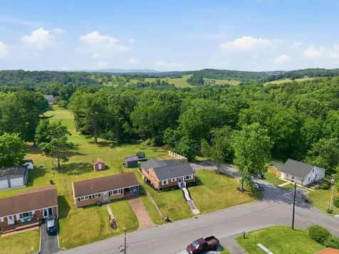 2412 Park Hill Road Staunton VA 24401