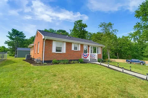 2412 Park Hill Road Staunton VA 24401