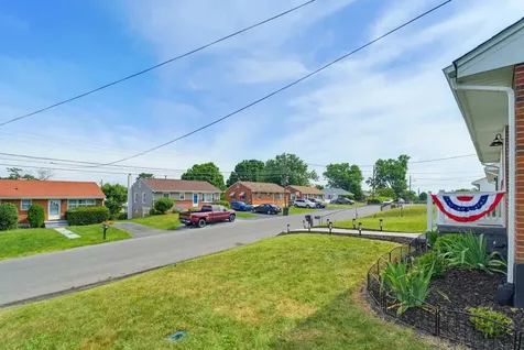 2412 Park Hill Road Staunton VA 24401