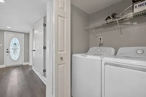 577 Pond Avenue Stanley VA 22851