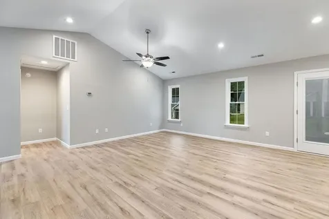 5 River Oak Drive Staunton VA 24401