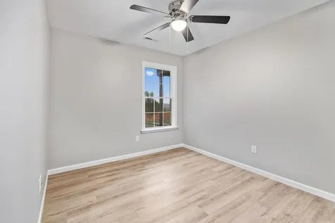 5 River Oak Drive Staunton VA 24401