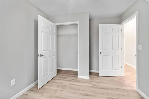 5 River Oak Drive Staunton VA 24401