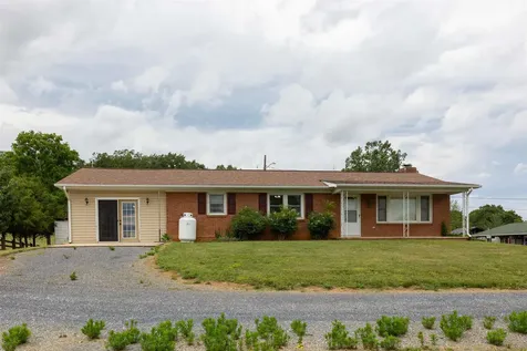 10139 Chinkapin Drive Rockingham VA 22802