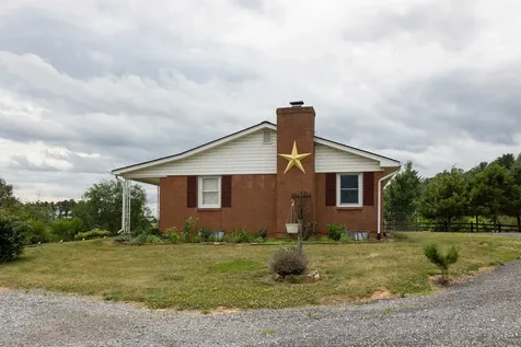 10139 Chinkapin Drive Rockingham VA 22802