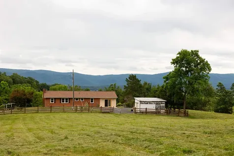 10139 Chinkapin Drive Rockingham VA 22802