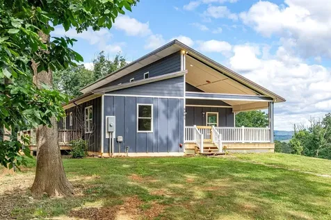 8905 Shade Tree Lane Broadway VA 22815