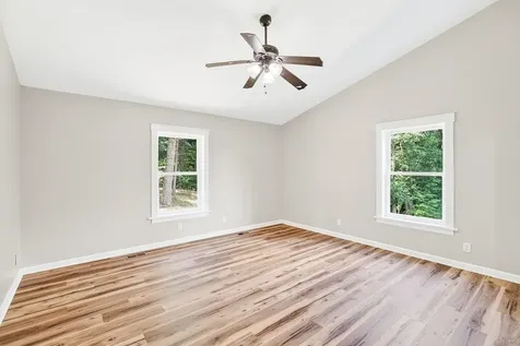 8905 Shade Tree Lane Broadway VA 22815