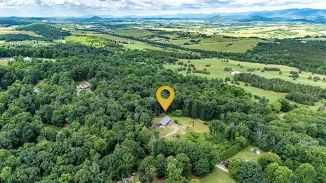 8905 Shade Tree Lane Broadway VA 22815