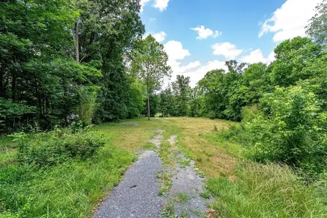 8905 Shade Tree Lane Broadway VA 22815