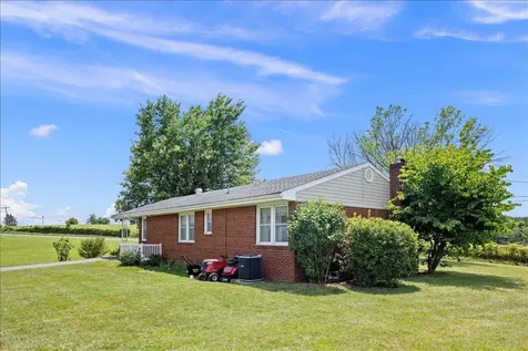 6061 Oak Shade Road Rockingham VA 22801