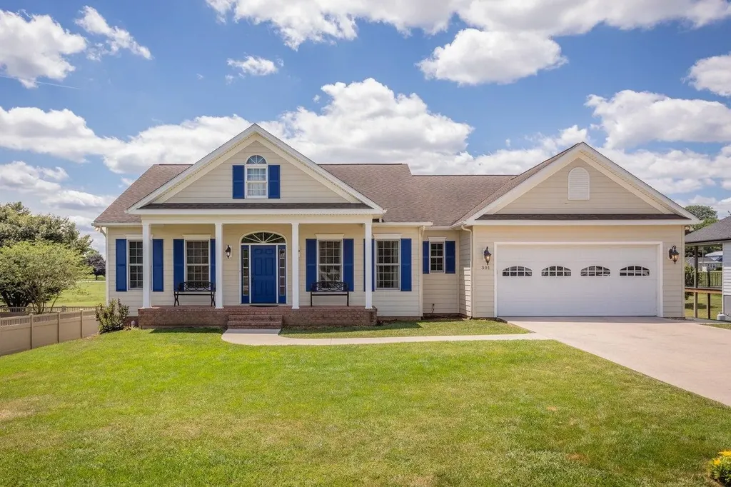 301 Bartley Street Dayton VA 22821