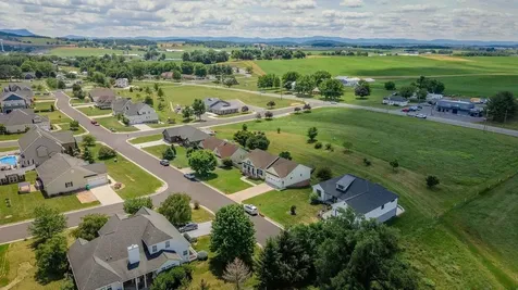 301 Bartley Street Dayton VA 22821