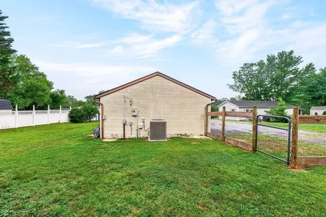 63 Westgate Road Verona VA 24482