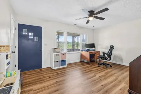 63 Westgate Road Verona VA 24482