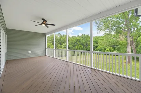 216 Tomasville Drive Waynesboro VA 22980