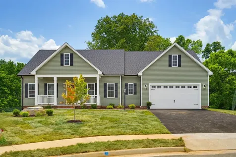 216 Tomasville Drive Waynesboro VA 22980