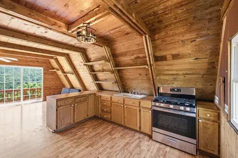 1093 Overlook Mountain Road Elkton VA 22827