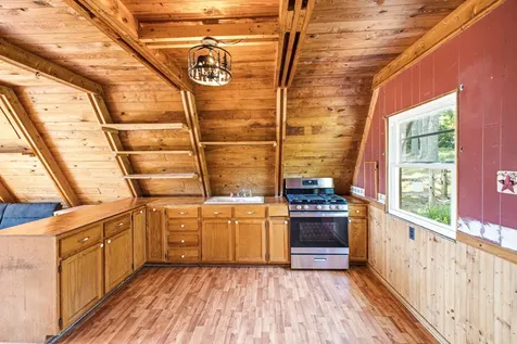 1093 Overlook Mountain Road Elkton VA 22827