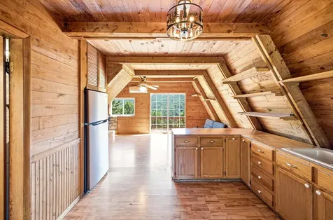 1093 Overlook Mountain Road Elkton VA 22827