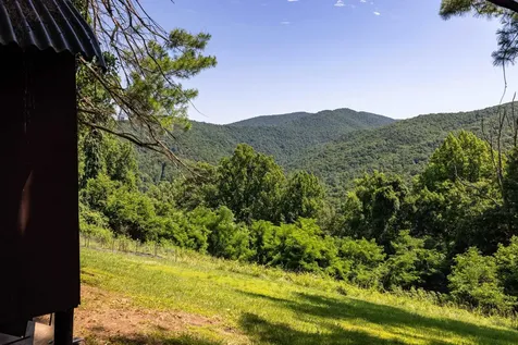 1093 Overlook Mountain Road Elkton VA 22827