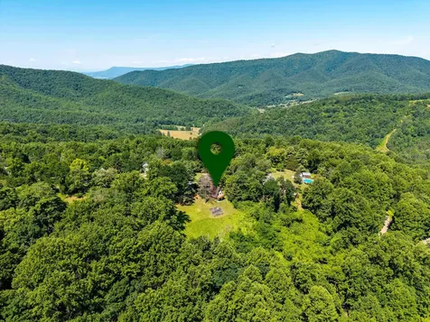 1093 Overlook Mountain Road Elkton VA 22827