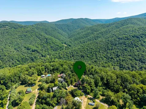 1093 Overlook Mountain Road Elkton VA 22827