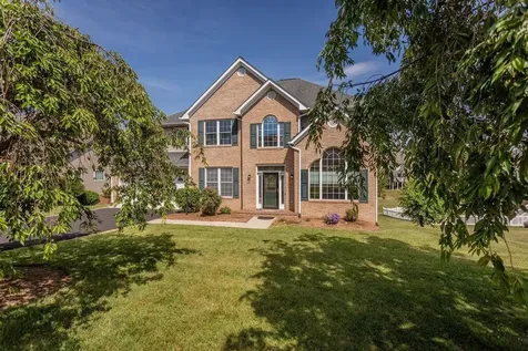 15 Brookmere Court Staunton VA 24401