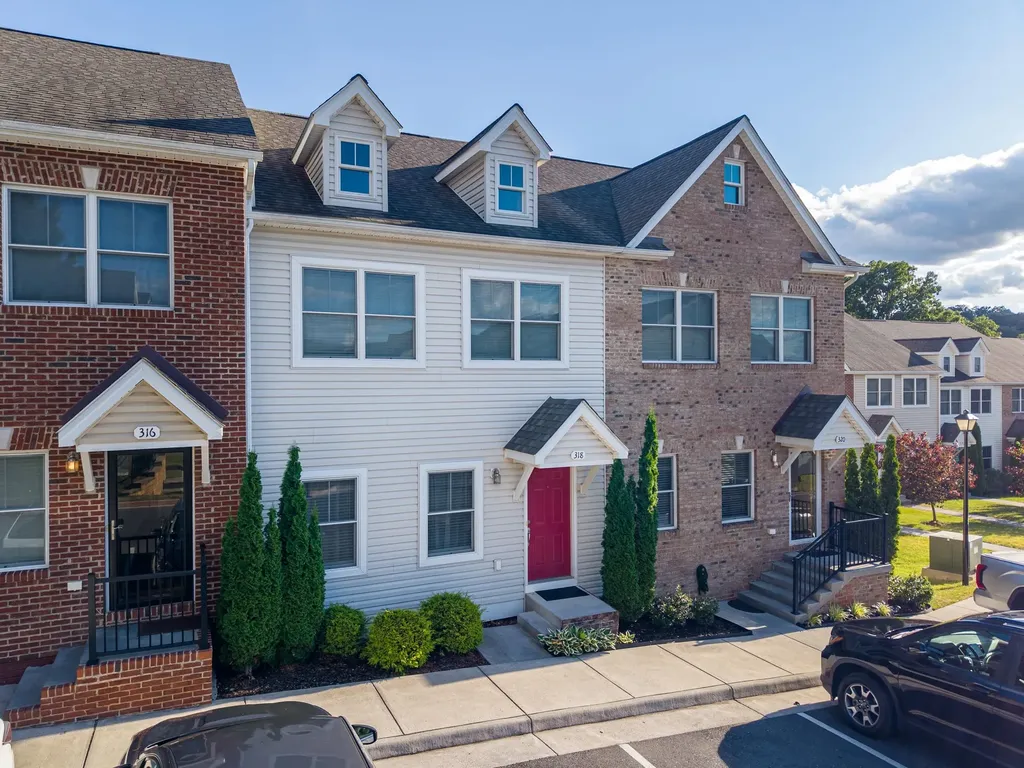 318 Sapphire Drive Harrisonburg VA 22801