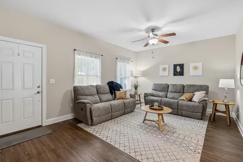 318 Sapphire Drive Harrisonburg VA 22801
