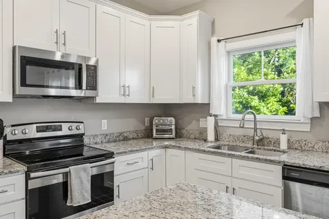 318 Sapphire Drive Harrisonburg VA 22801