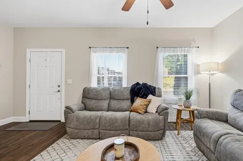 318 Sapphire Drive Harrisonburg VA 22801