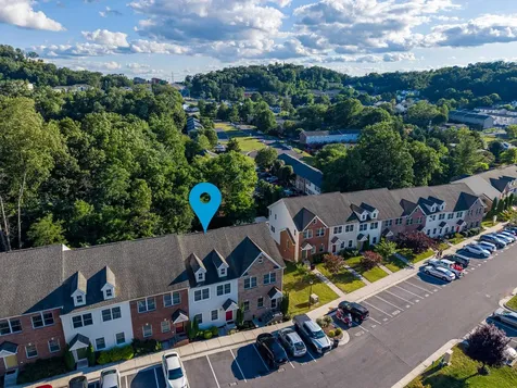 318 Sapphire Drive Harrisonburg VA 22801