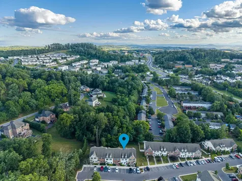318 Sapphire Drive Harrisonburg VA 22801