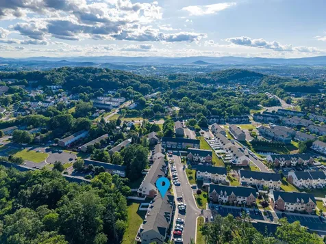 318 Sapphire Drive Harrisonburg VA 22801