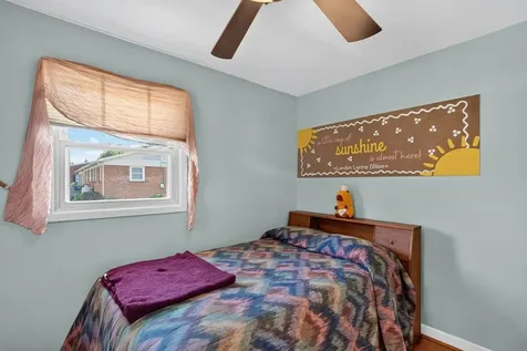 180 Sunset Drive Dayton VA 22821