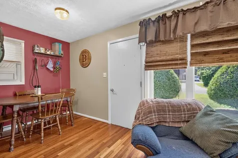 180 Sunset Drive Dayton VA 22821